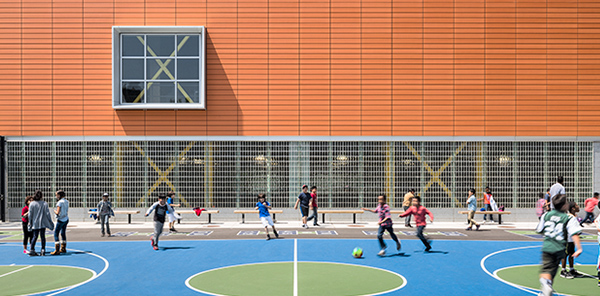 A new Pre-Kindergarten through 8th Grade school complex in Windsor Terrace, Brooklyn, designed by Michael Fieldman Architects for the School Construction Authority of New York City. Parkside Community Complex.